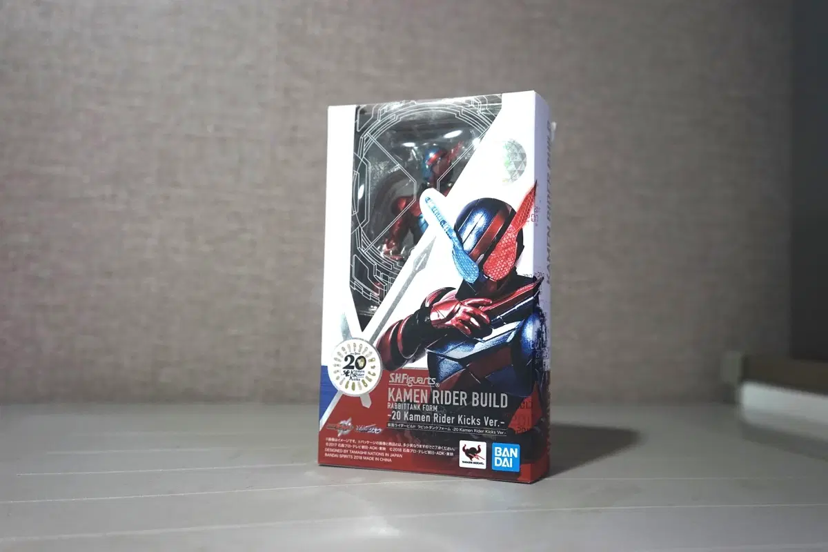 shf 가면라이더 빌드 래빗탱크 폼 ver.20 rider kicks