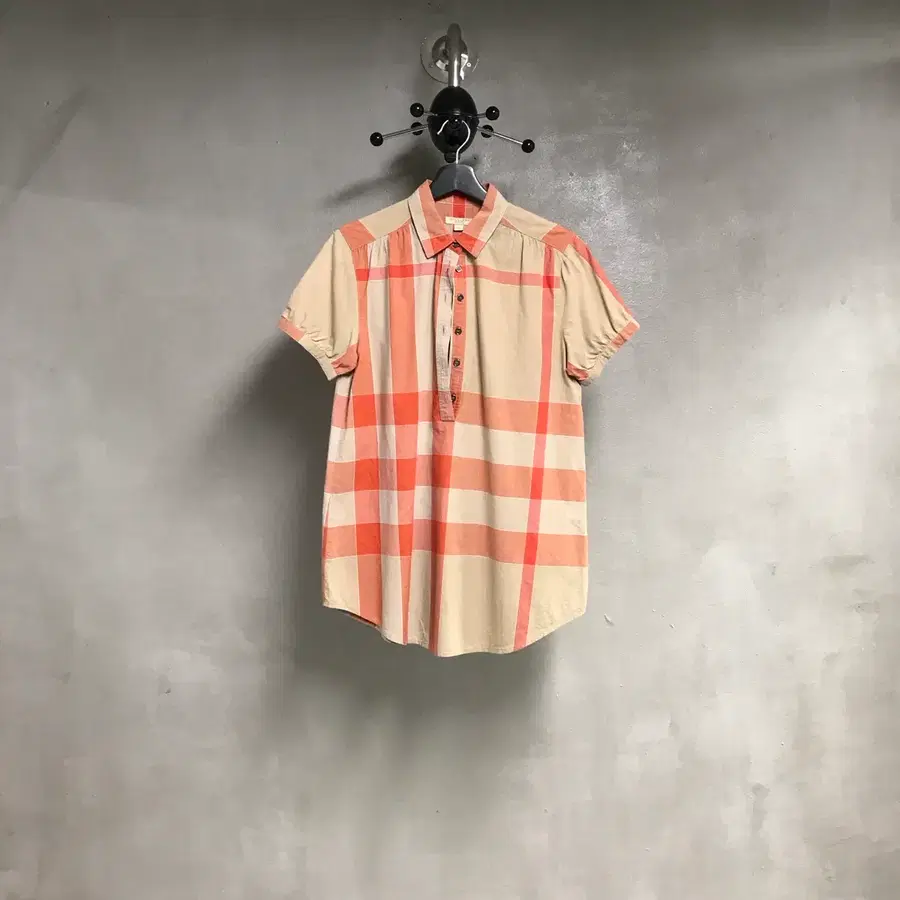 버버리 브릿 반팔 셔츠 XL(W)