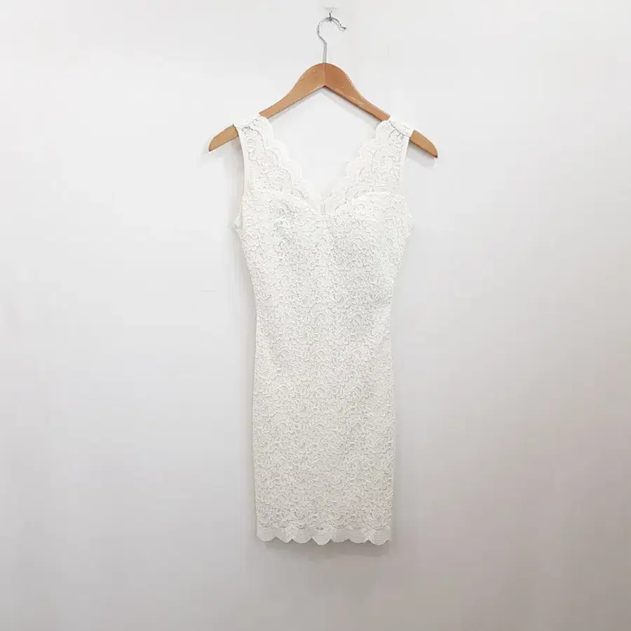 빈티지 브이넥 캡내장 파티룩 레이스 나시 미디 원피스 여S R590