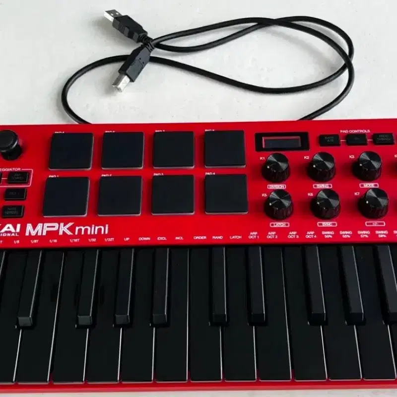 Akai mpk mini 레드 미디 마스터키보드