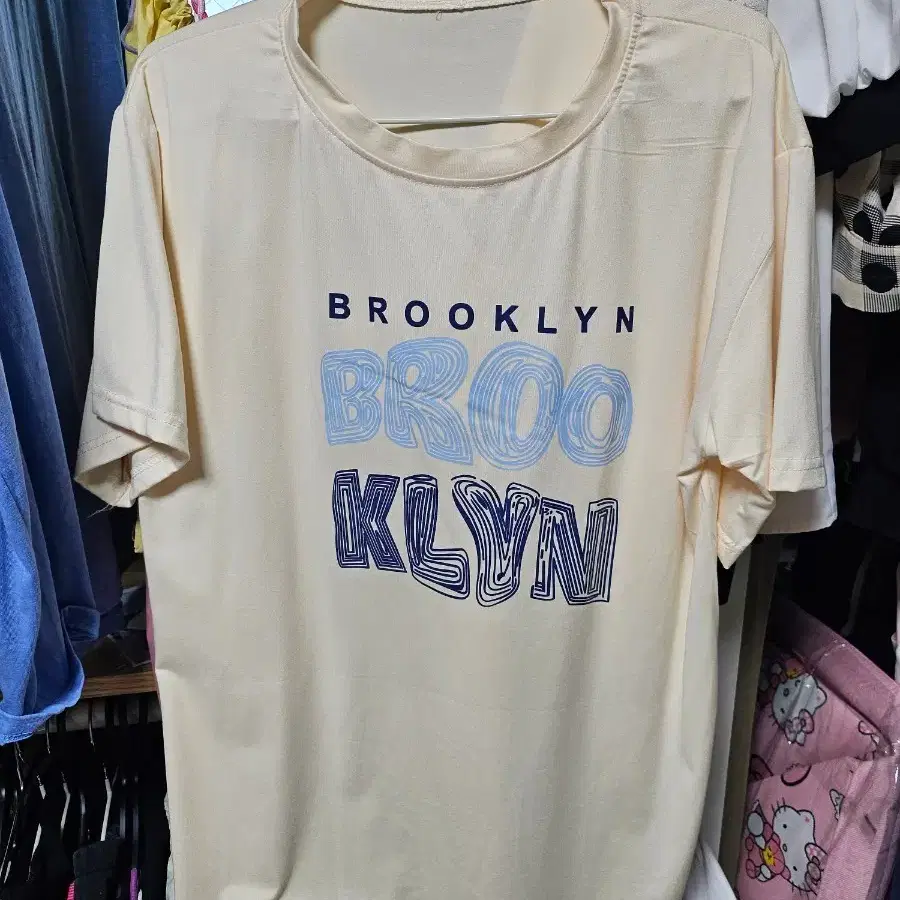 여성 레터링 반팔티