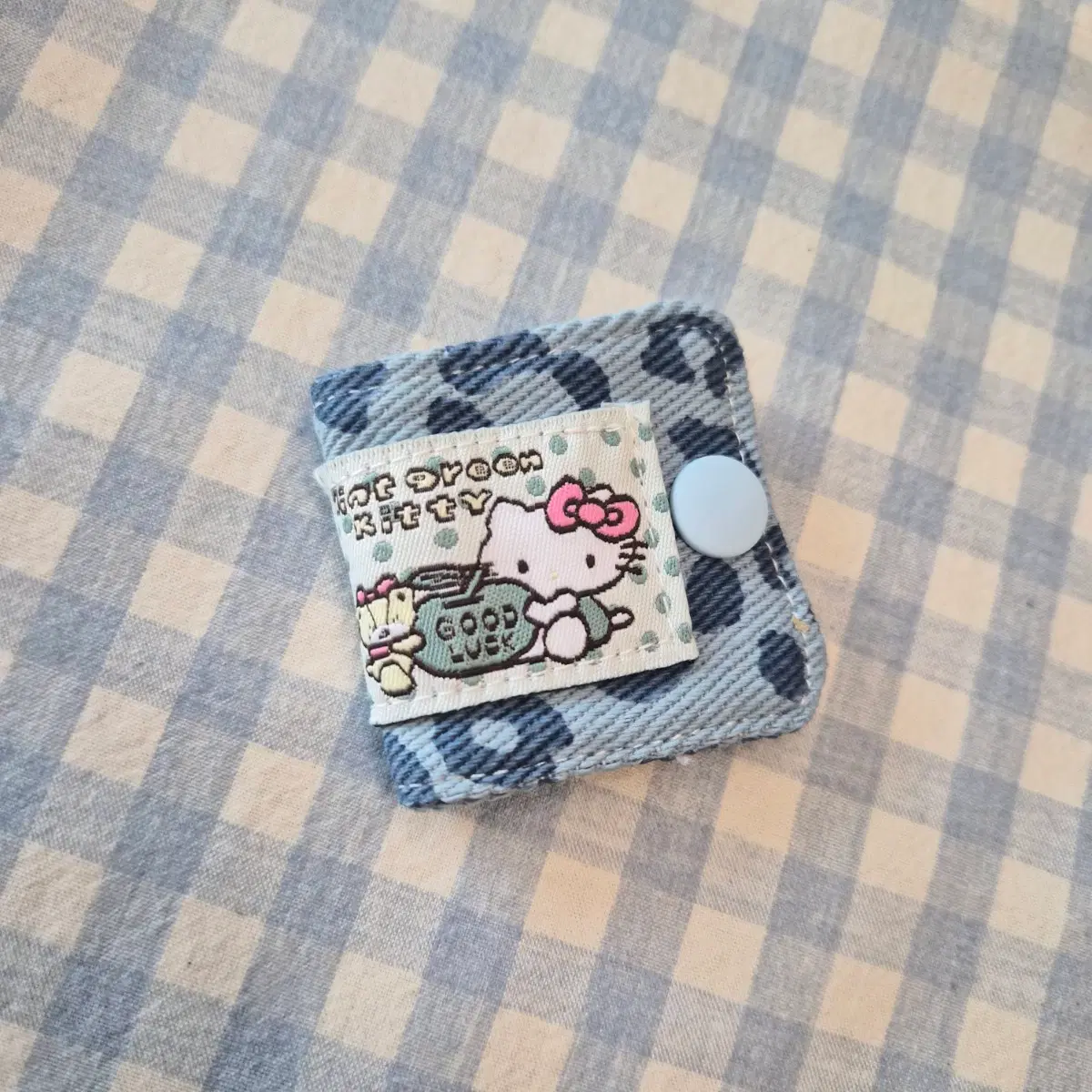 헬로키티 데님 케이블 홀더