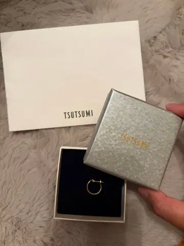 골드 후프 귀걸이 한쪽 TSUTSUMI