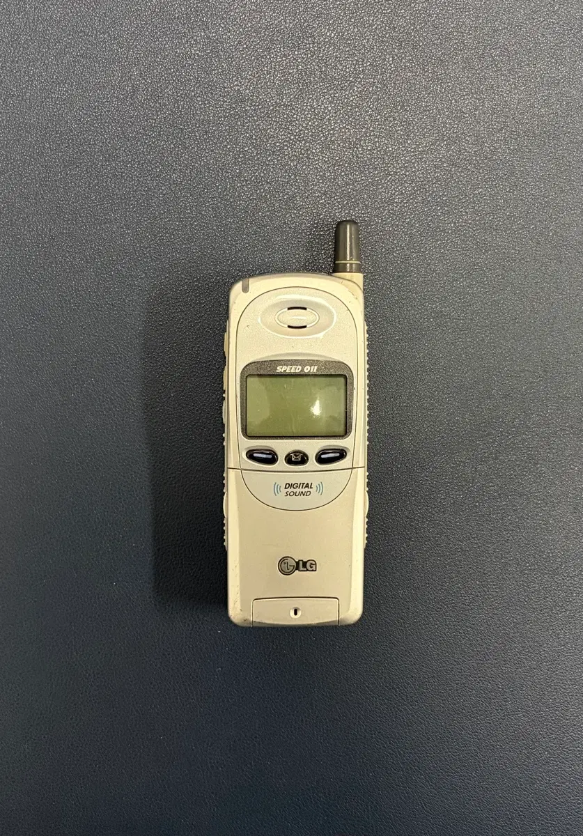 LG wever 플립폰 골동폰 팝니다