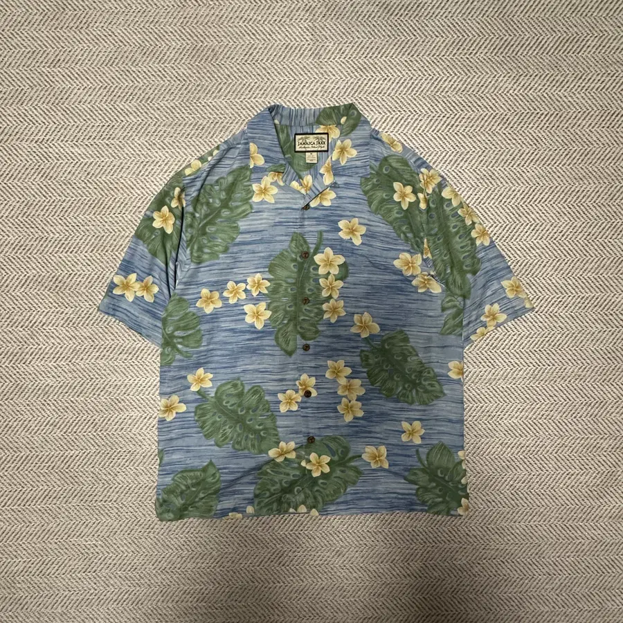 VINTAGE silk 100% aloha shirt