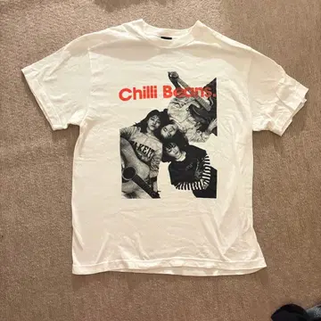Chilli Beans. 티셔츠