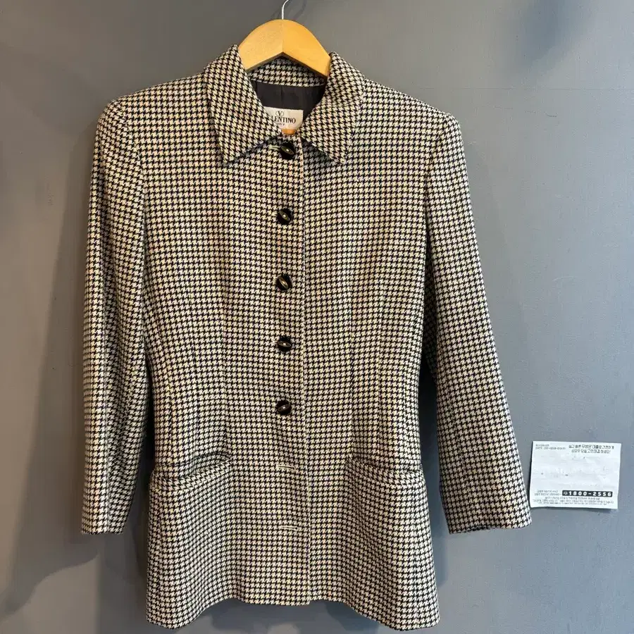 발렌티노 체크 블레이저