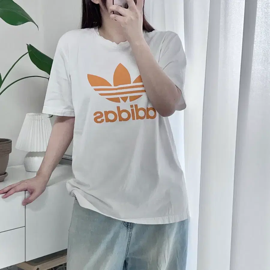 아디다스 화이트 오렌지 트레포일 반팔티 [ XL ]