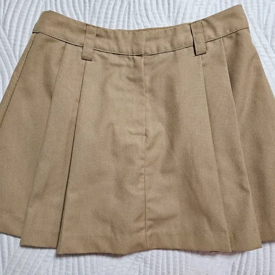 [M]스파오 베이지색 플리츠 스커트