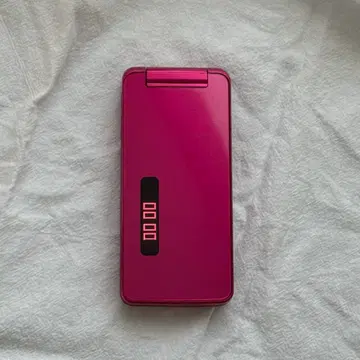 [キーリング、充電器プレゼント]日本電話デカオペラフォンフォルダフォンフィーチャーフォンY2K古典文ヴィンテージ小道具
