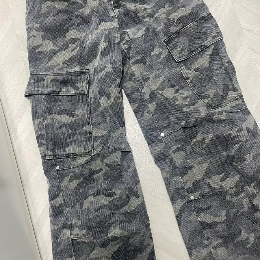 어반드레스 side big cargo pants LIGHT CAMO