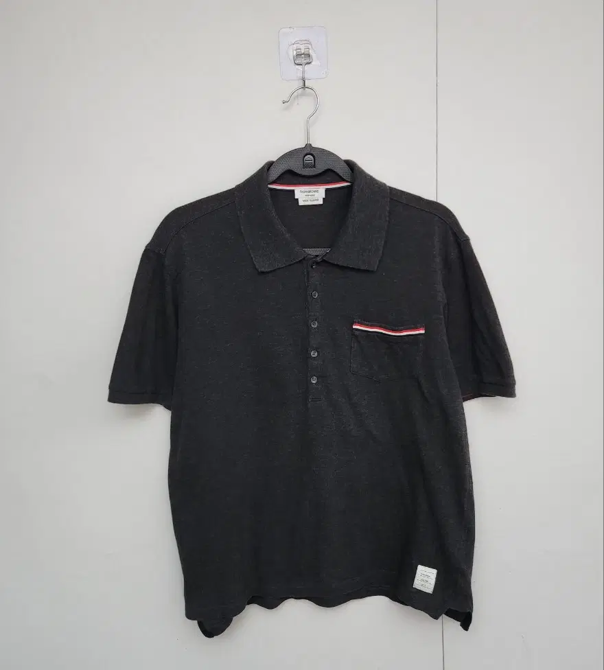 [THOM BROWNE 톰브라운] 100 남 반팔카라 티셔츠
