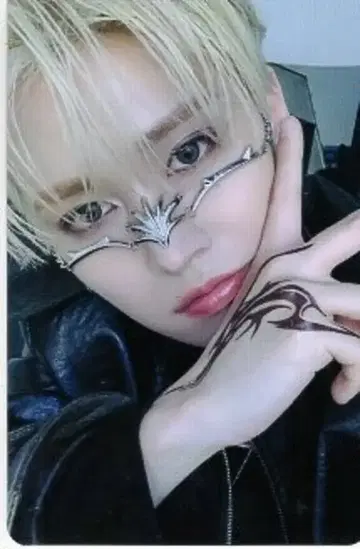 JO1 초회 한정판 B 시로이와 루키 Handz In My Pocket