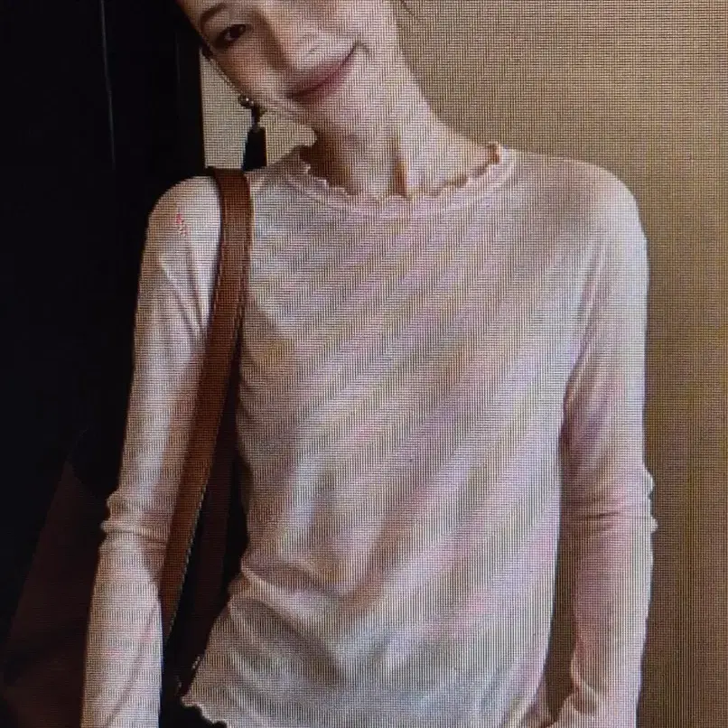 (해외배송)프릴 넥 시스루 긴팔 티셔츠 7컬러