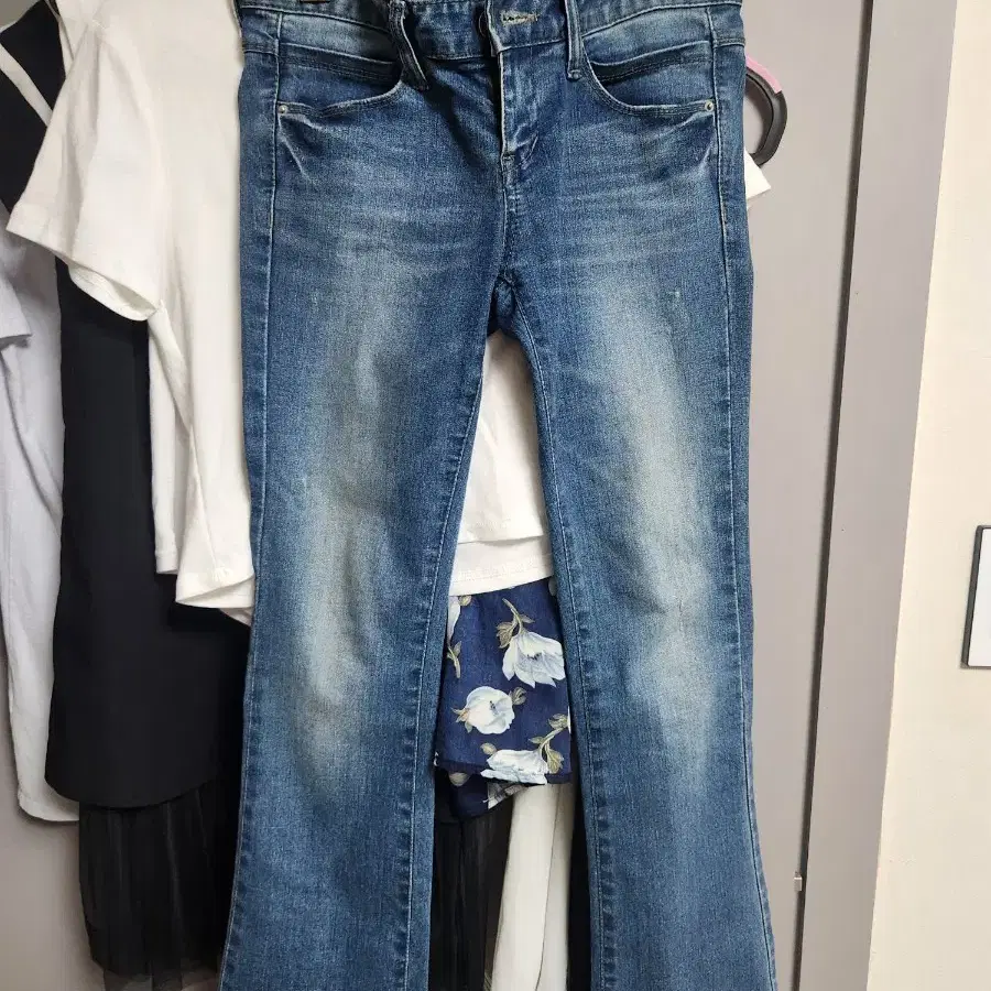 스판 부츠컷 블루진