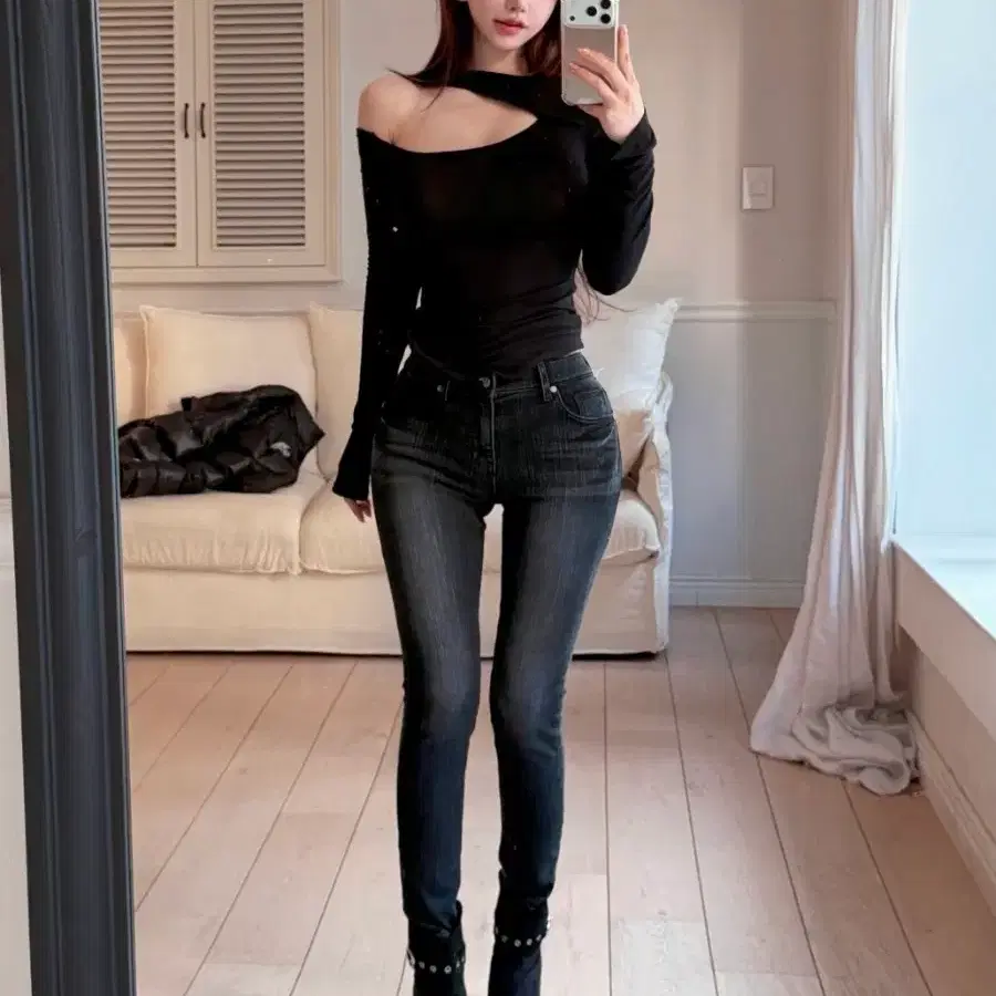카인다미 골반뽕 흑청 스키니 M/ 골반볼륨업 반하이웨스트