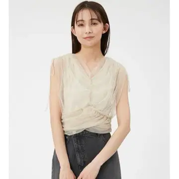튤 레이어드 슬리브리스 티셔츠 프레이 아이디
