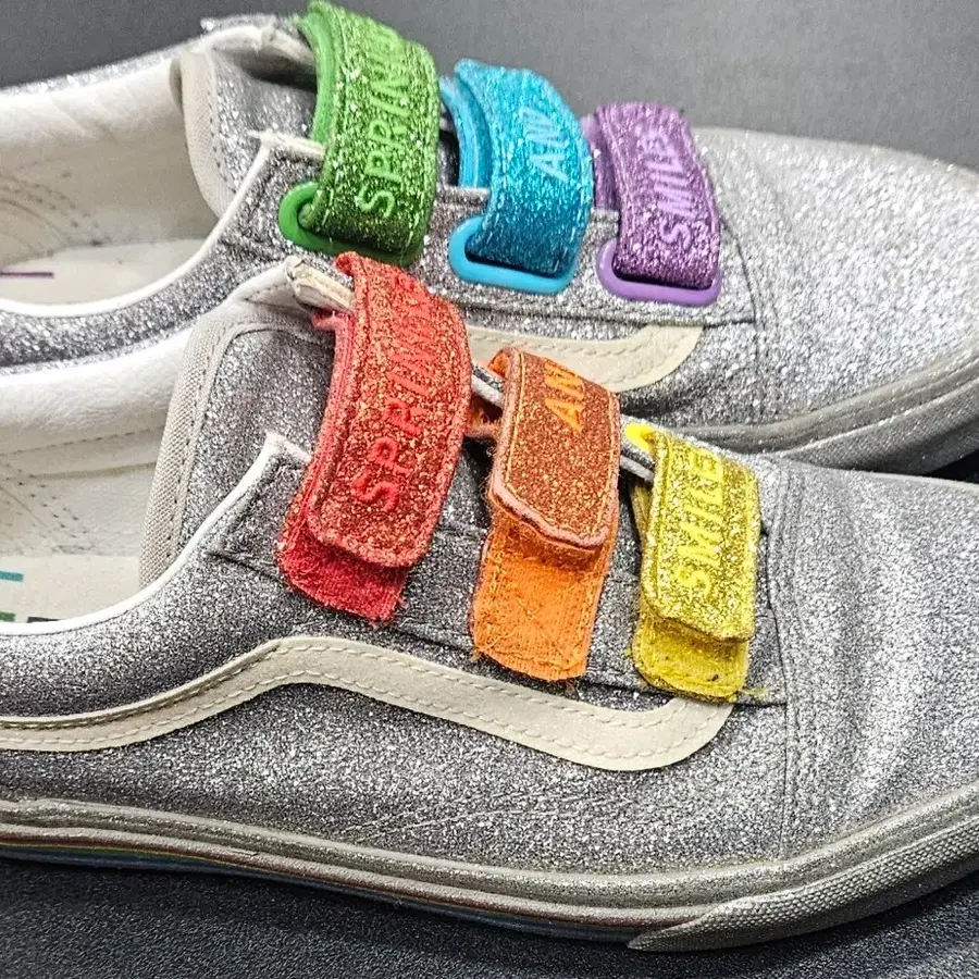 반스 플라워숍 콜라보 올드스쿨 V 벨크로 스니커즈 실버 230mm