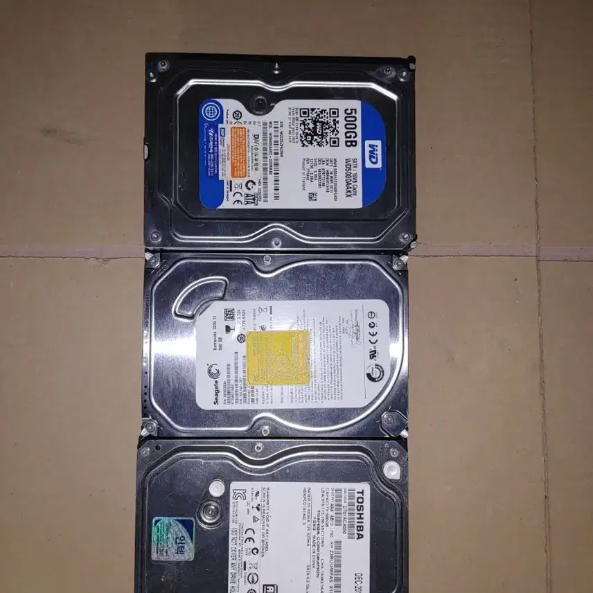 WDシーゲートサムスン東芝ハードディスク500GBなど