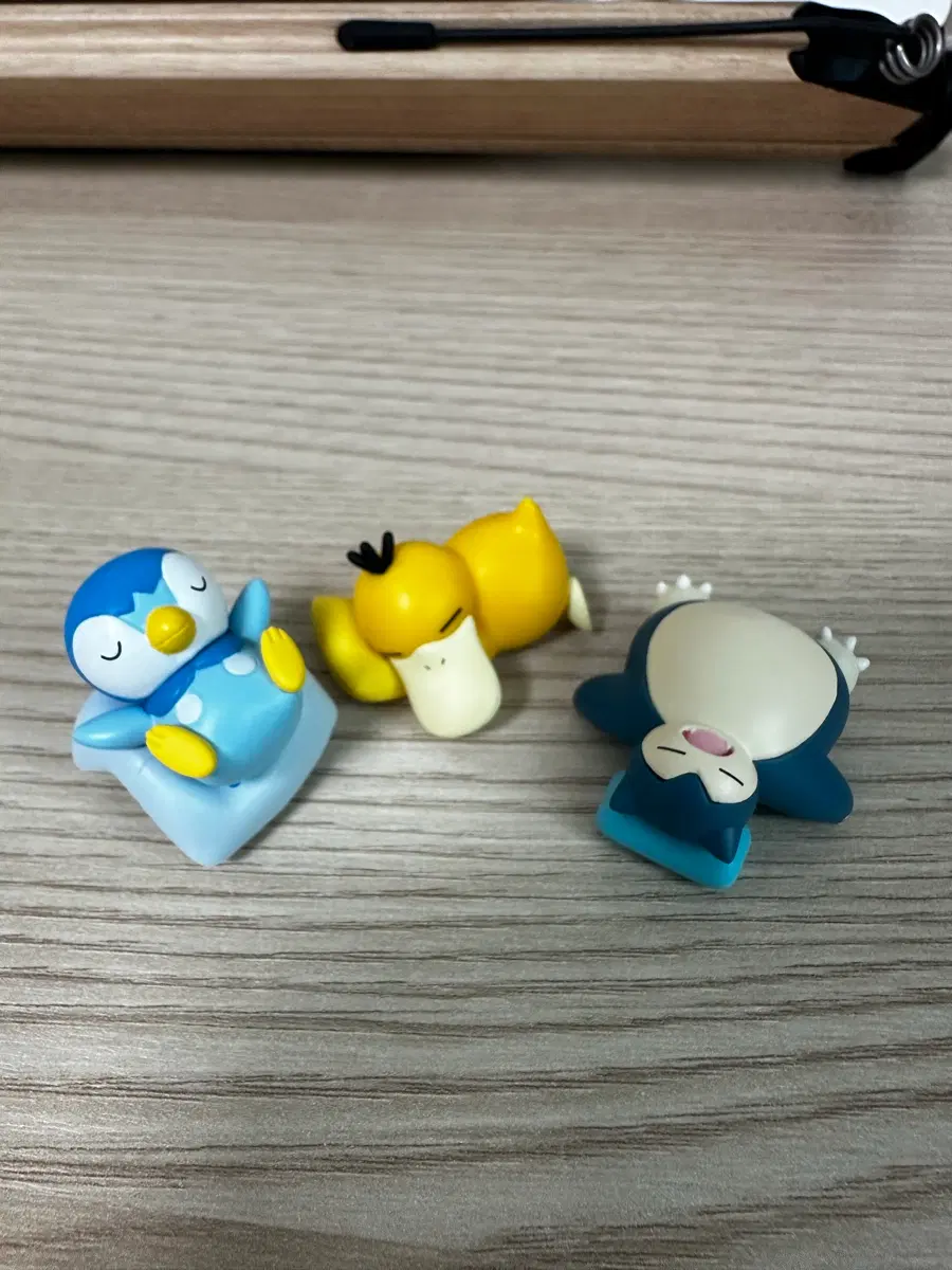 교환 가능) 포켓몬 몬스터볼 소다 음료수 피규어 펭도리 잠만보 고라파덕