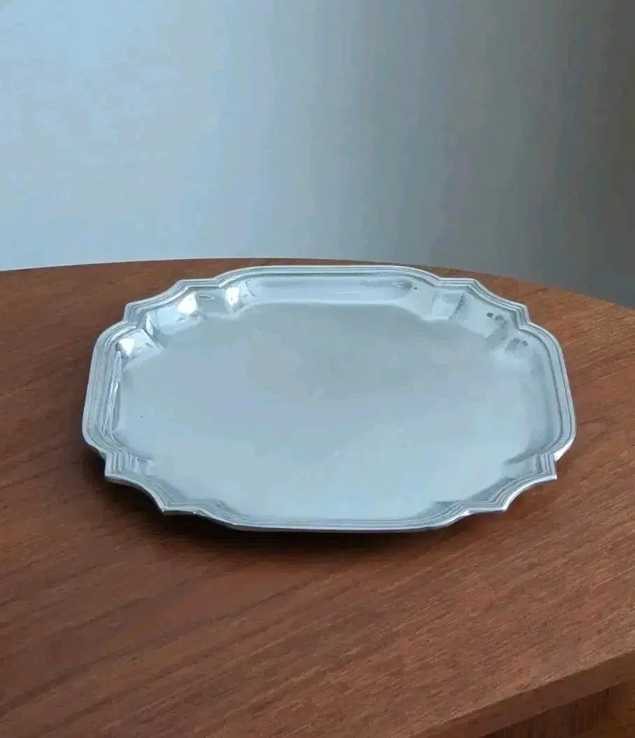 빈티지 주석 플레이트