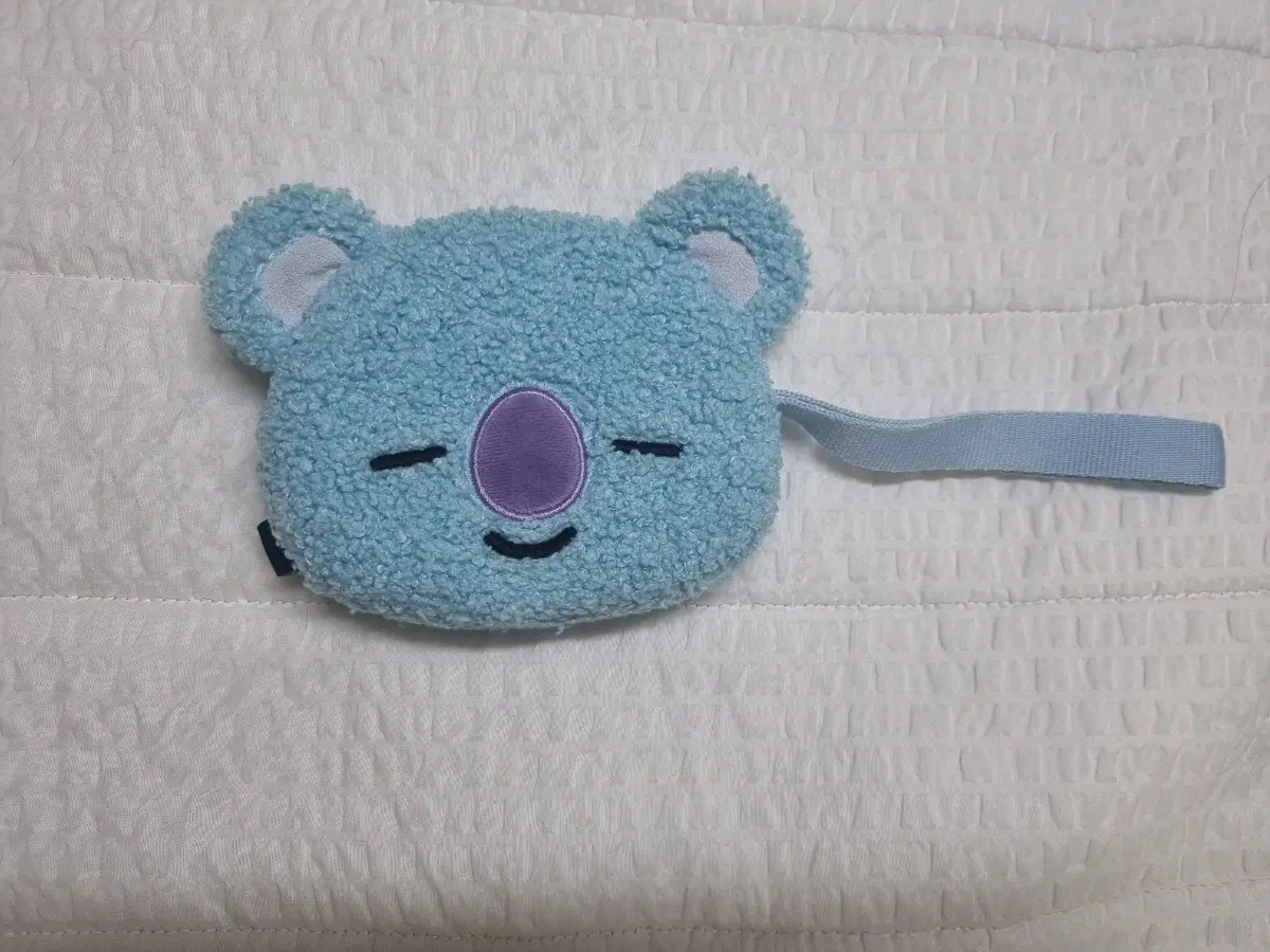 BT21 코야 파우치