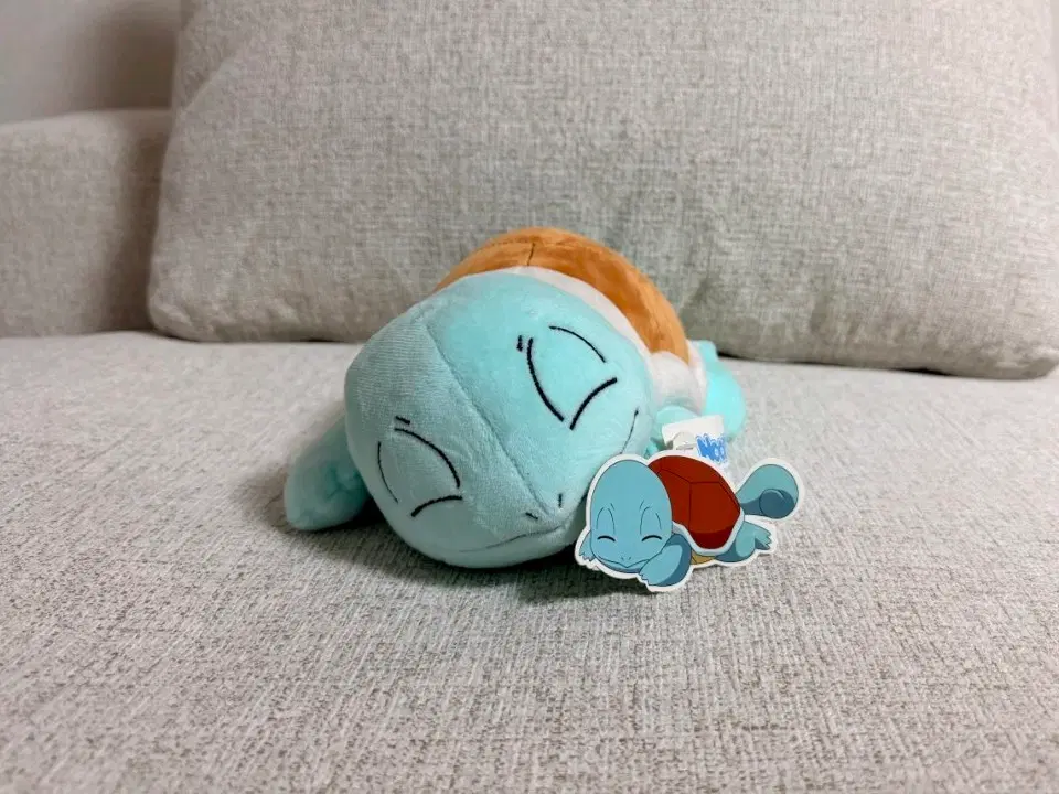 정품 잠자는 꼬부기 30cm 키링인형