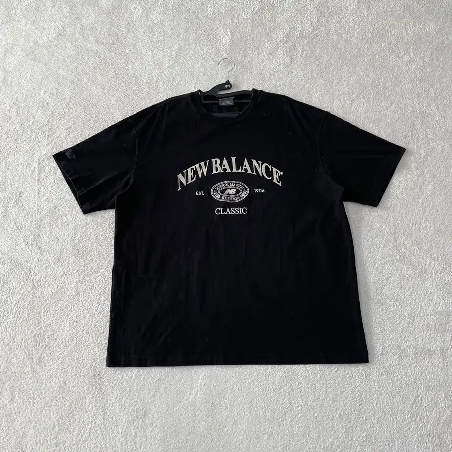 XXL 뉴발란스 2024 반팔티 110
