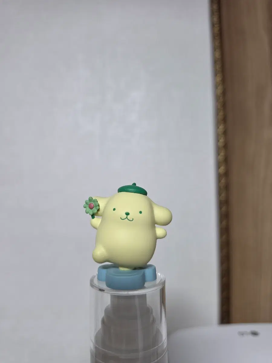 Shaky ! 산리오 버블헤드 폼품푸린