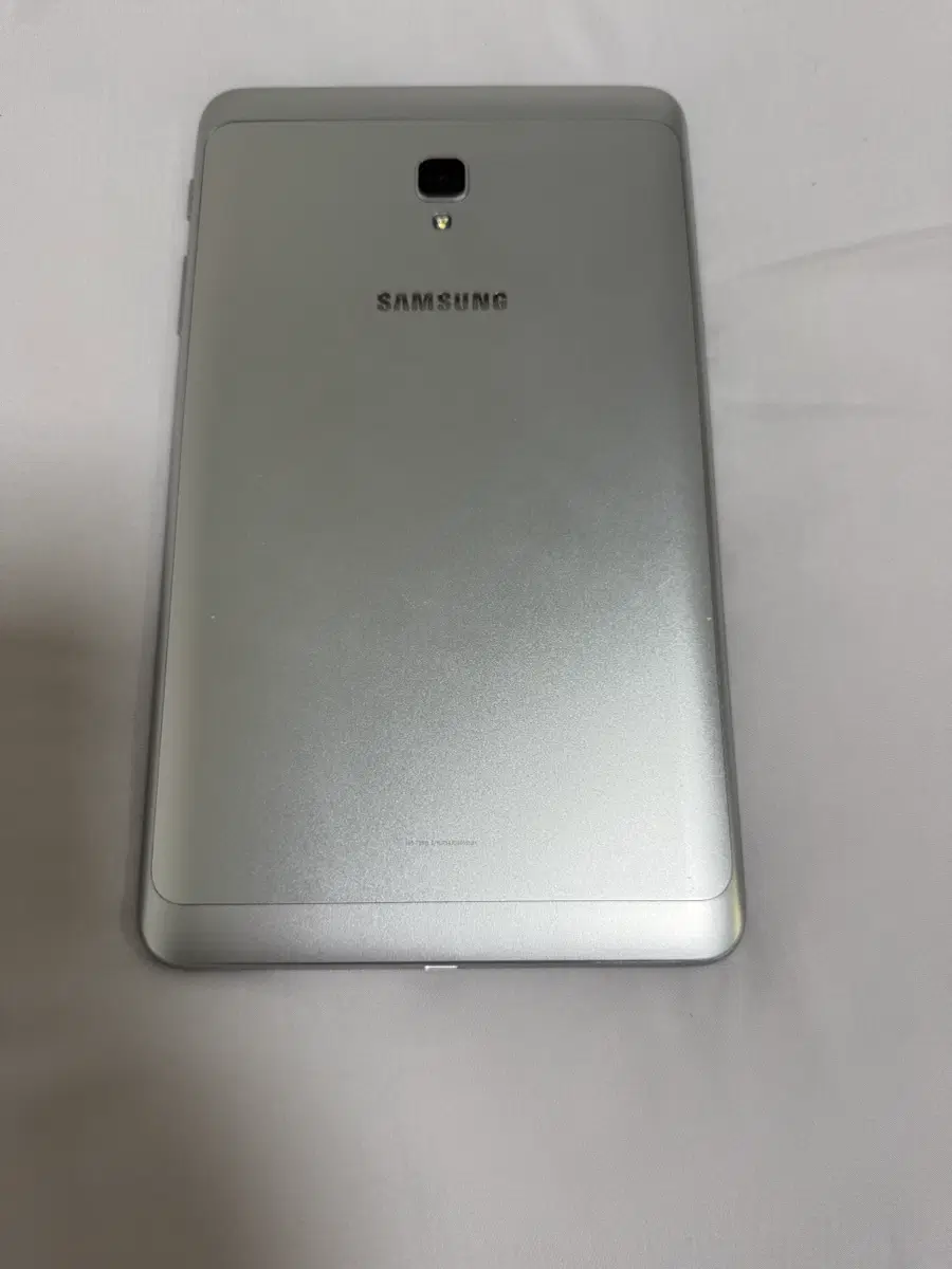 삼성 갤럭시탭 SM-T380 ((배송비 포함)상태 깨끗