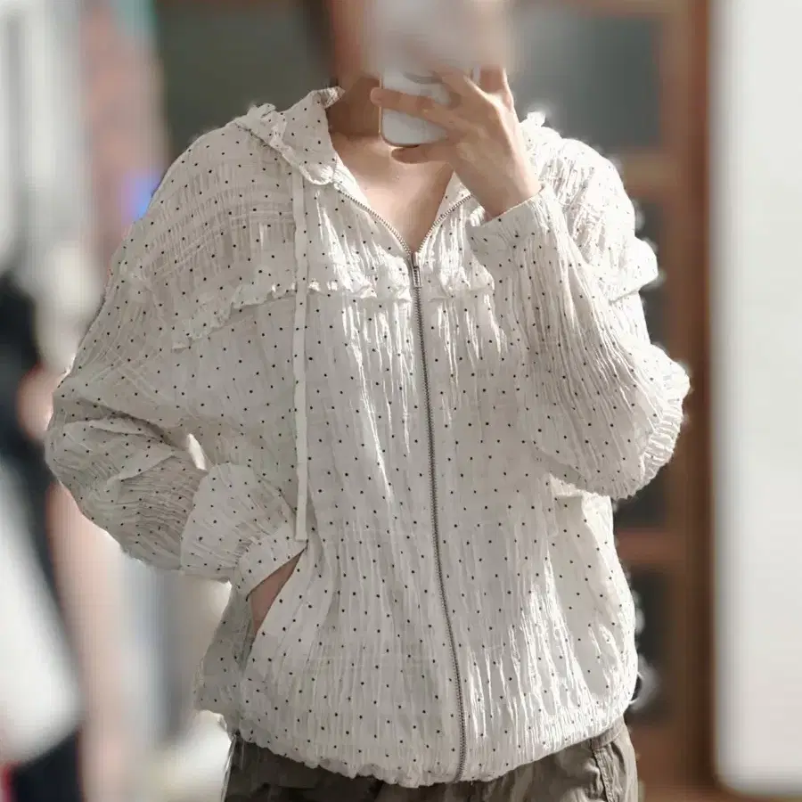 에잇세컨즈) 도트 프릴 점퍼 m