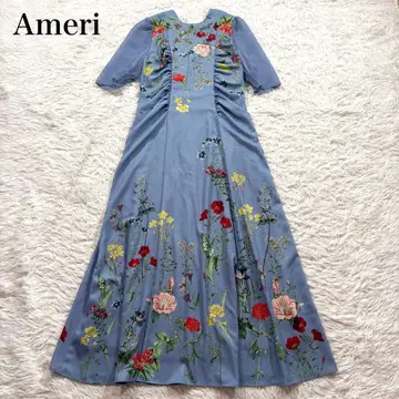 새상품급 Ameri ESMERALDA IN FULL BLOOM DRESS