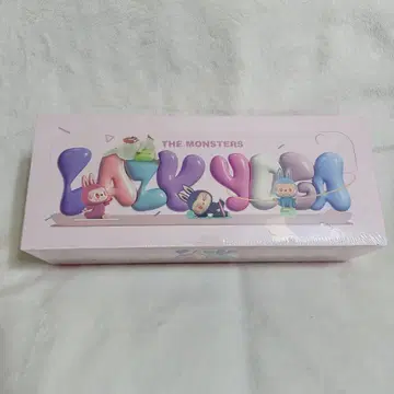 미개봉 새상품 POPMART 러브브 피규어 모듬 LAZY YOGA 요가