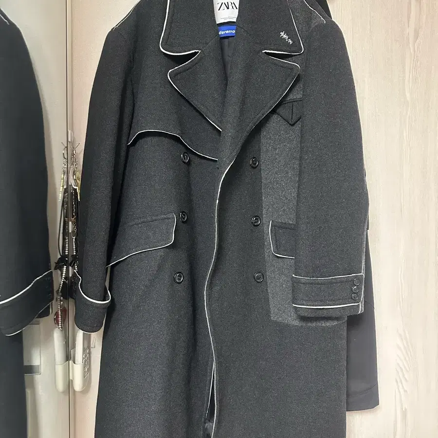 자라x아더에러 울 코트