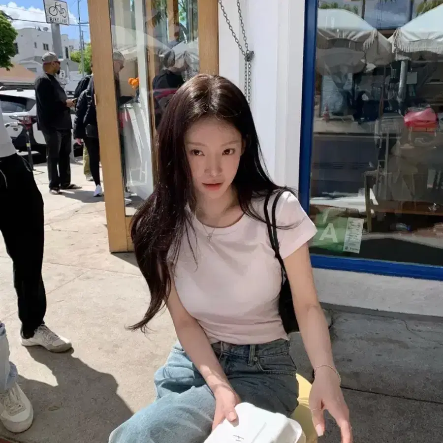 Leeds shine logo tee 샤인 로고 티 (baby pink)