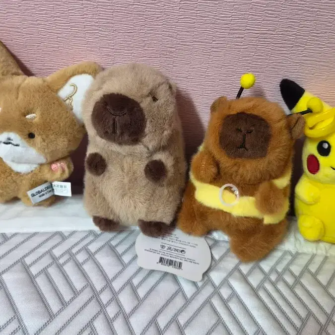 인형 키링 판매 포켓몬 카피바라 여우 피카츄