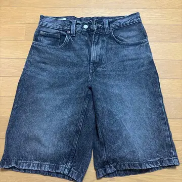 ZARA 블랙 데님 하프 팬츠 숏팬츠