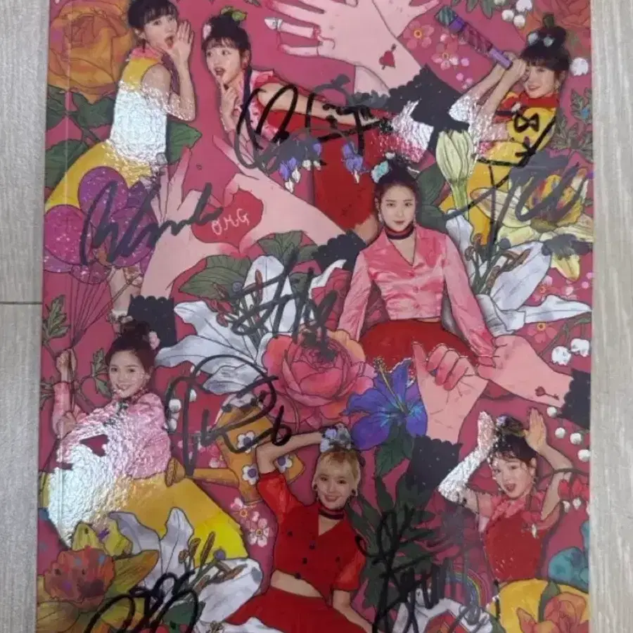 급처) 오마이걸 컬러링북 싸인앨범