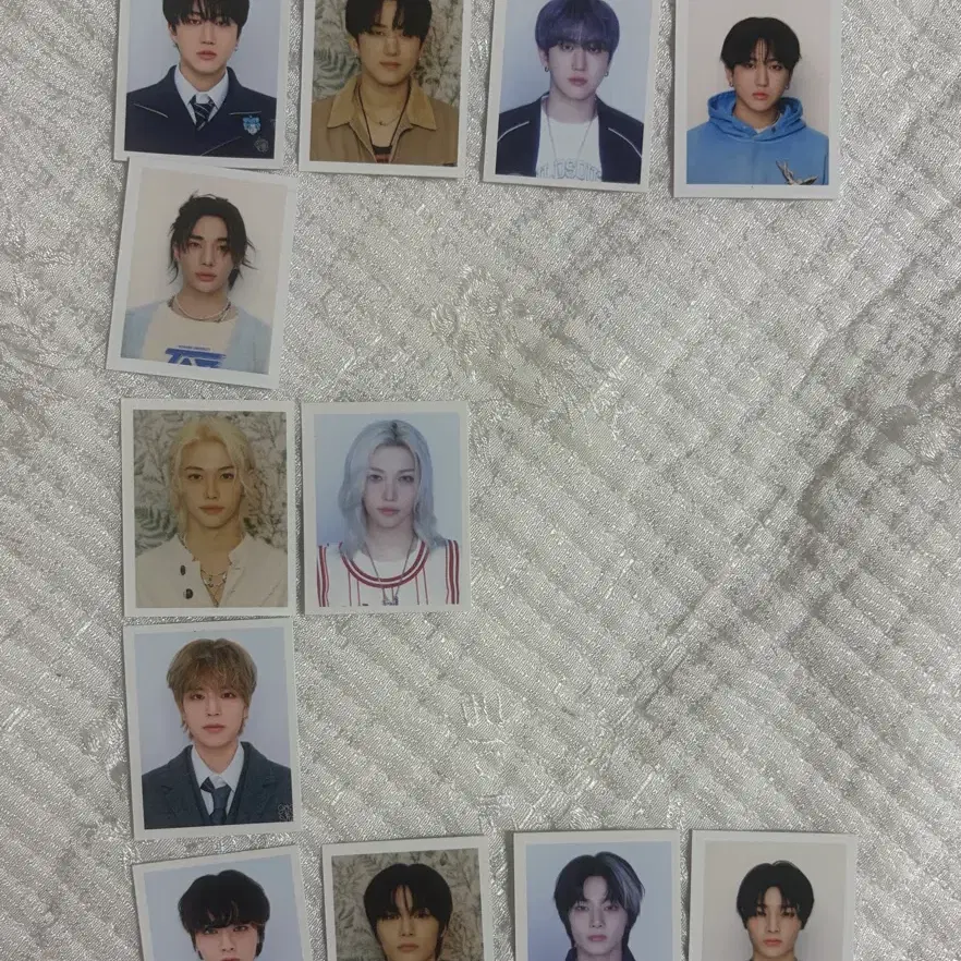 (증사 정리)스키즈 스트레이키즈 창빈현진용복필릭스승민아이엔양정인 증사 양도합니다