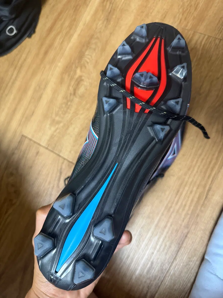 미즈노 알파 재팬 280