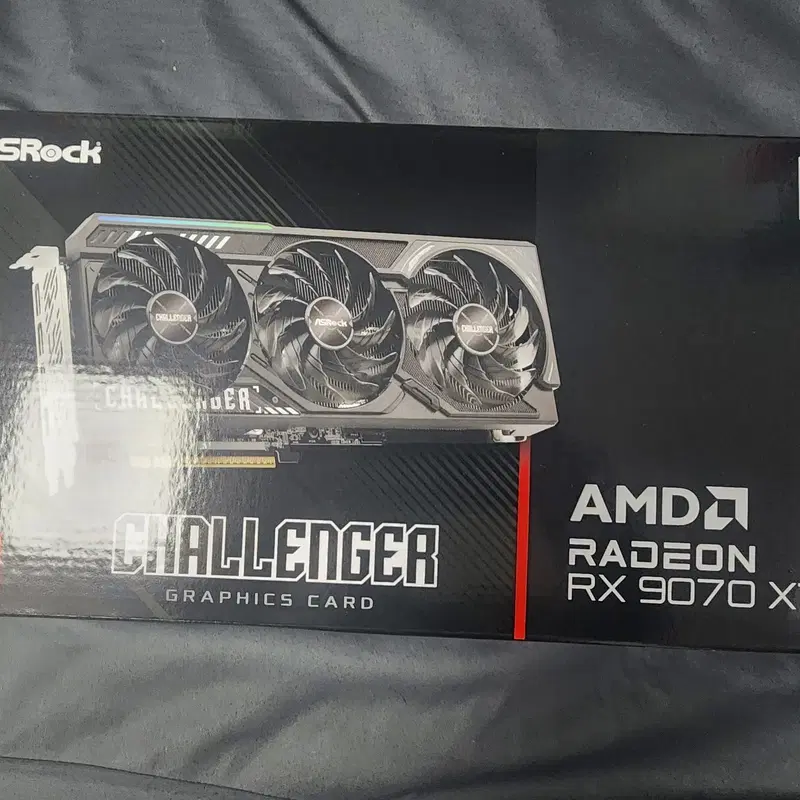 ASRock 라데온 RX 9070XT CHALLENGER D6 16GB