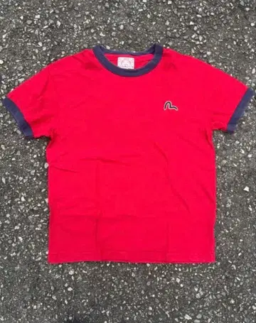 EVISU 티셔츠 레드 로고 자수 링거