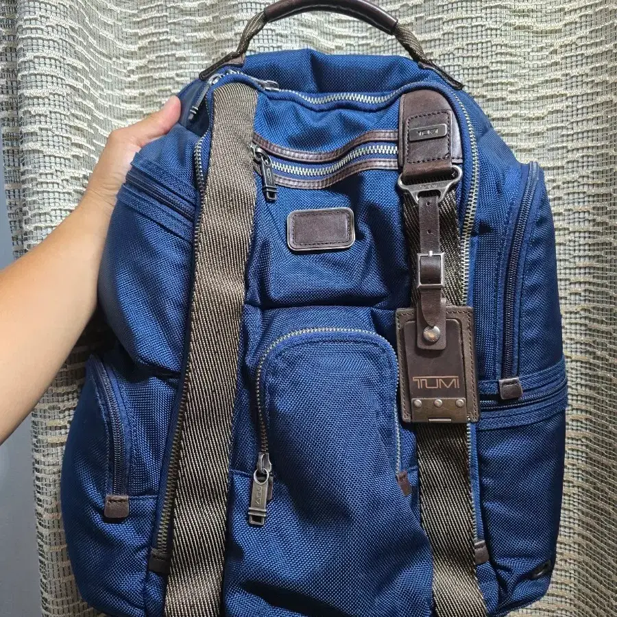 투미(TUMI) 22382BTH 킹스빌(Kingsville) 백팩 판매합니다.
