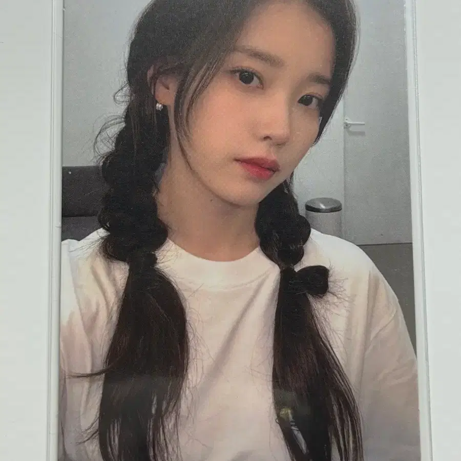 아이유 24 생일포카