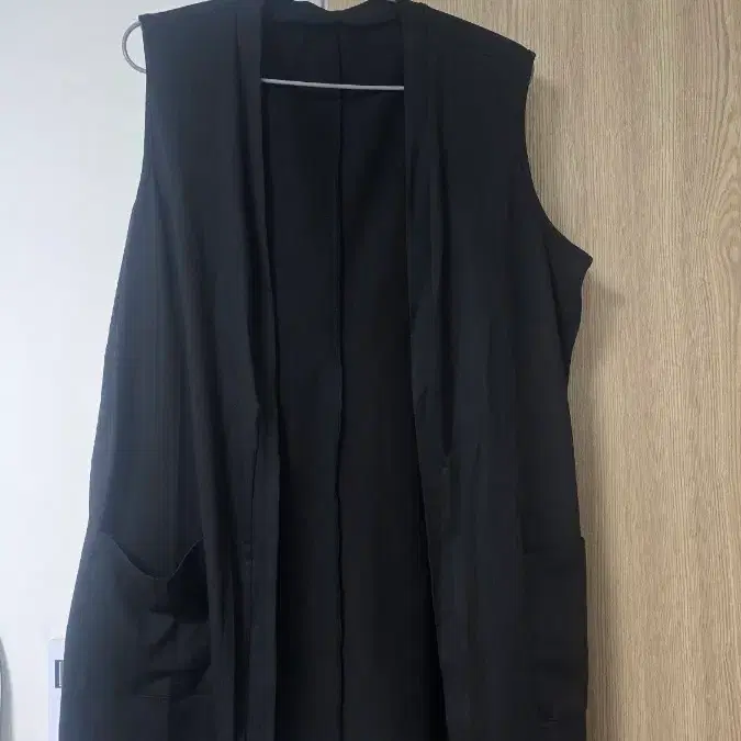 여성 휘뚜루마뚜루 롱조끼