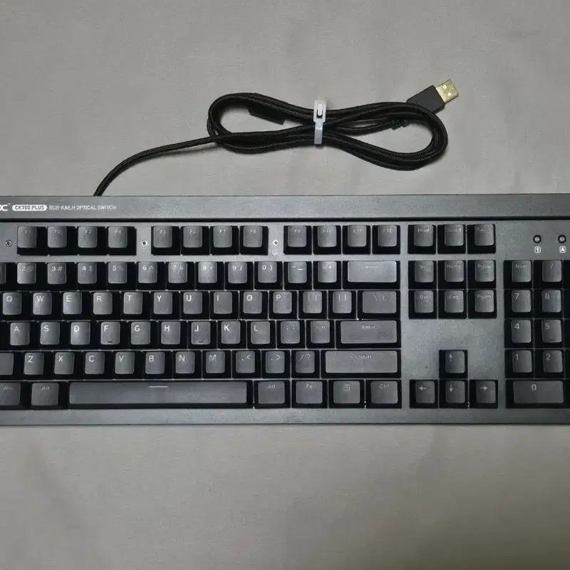 콕스 CK700 PLUS RGB 완전방수 게이밍 키보드+ 키켑 2종