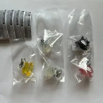 산리오 캐릭터즈 변신 멘다코 마커 액세서리