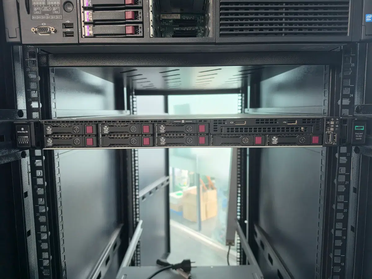 HP DL360 Gen10 8bay - Xeon Gold 5122 중고서버