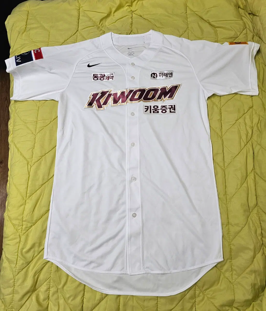 키움 히어로즈 2024 나이키 선수지급용 노마킹 홈 고급형 어센틱 유니폼 (3XL)