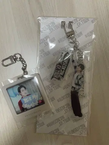 runseokjin jinicon 아크릴 키링
